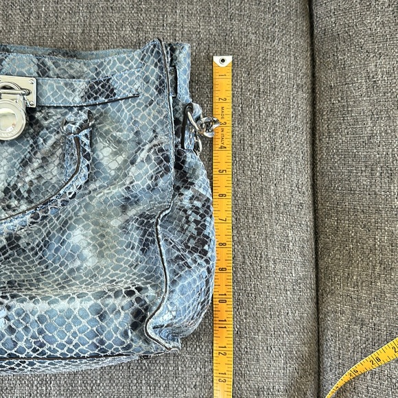 Michael Kors Blue Silver Snakeskin  Tote Purse Women’s - Picture 8 of 11